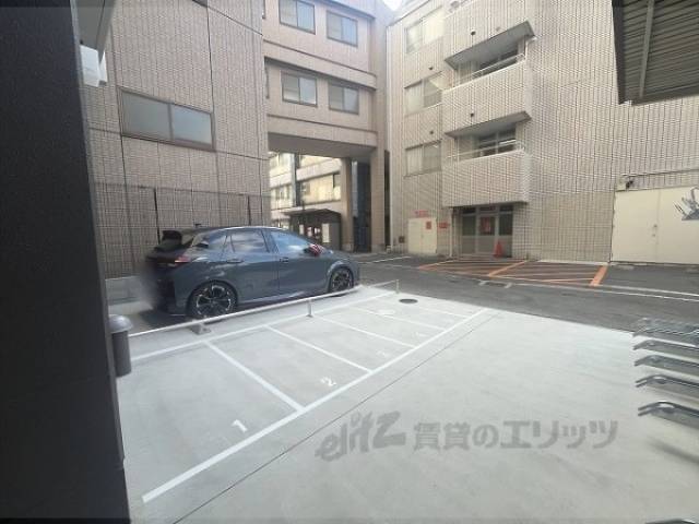 駐輪場　バイク置き場