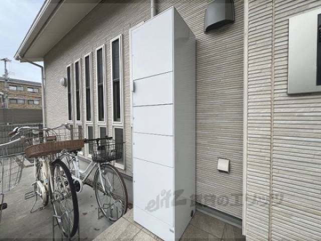 宅配ボックス