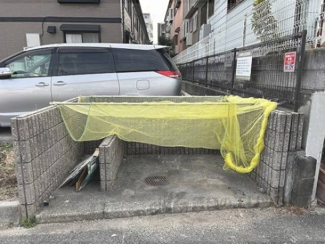 ゴミ置き場