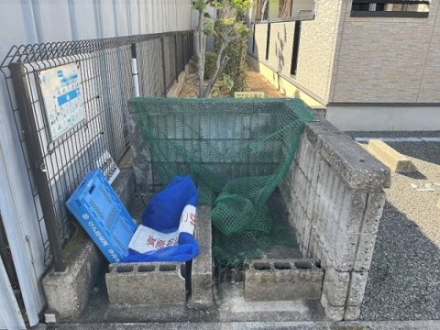ゴミ置き場