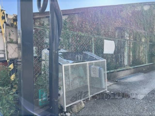 ゴミ置き場
