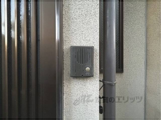 インターホン
