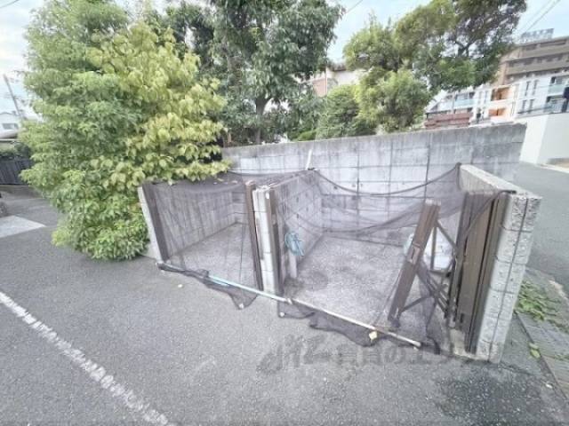 ゴミ置き場