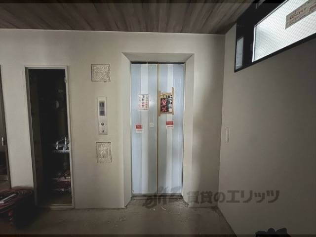 エレベーター