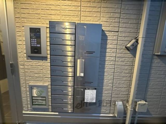 宅配ボックス