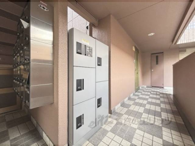 宅配ボックス