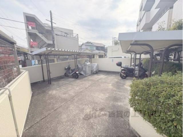 駐輪場