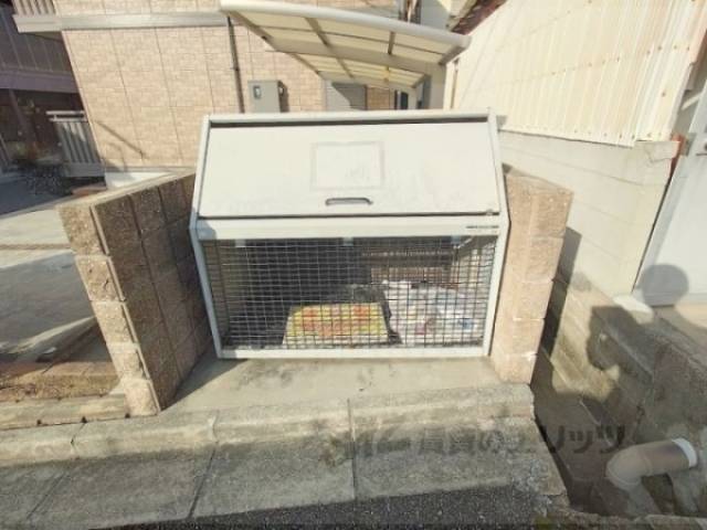 ゴミ置き場