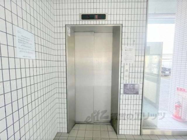 エレベーター