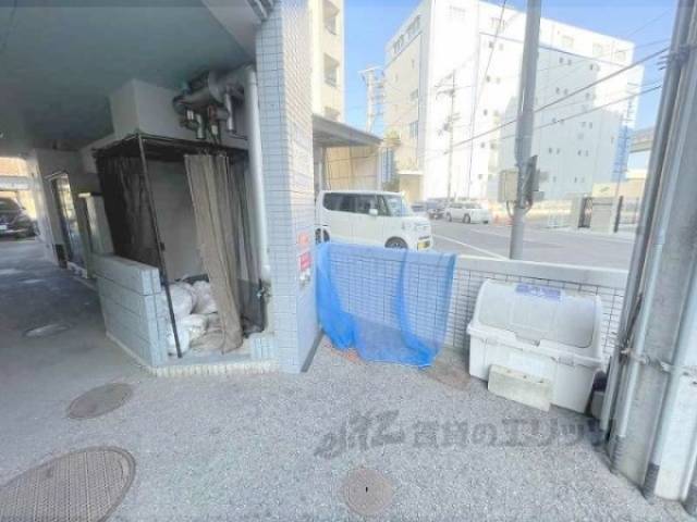 ゴミ置き場
