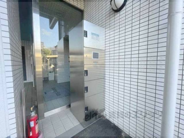 宅配ボックス