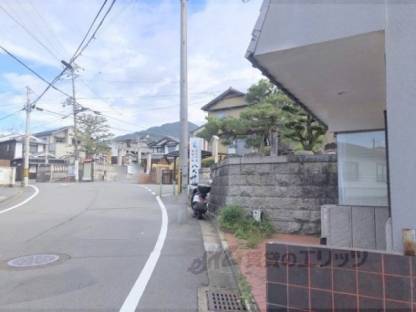 前面道路　北向き