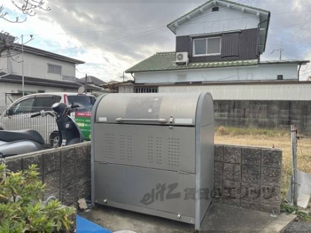ゴミ置き場