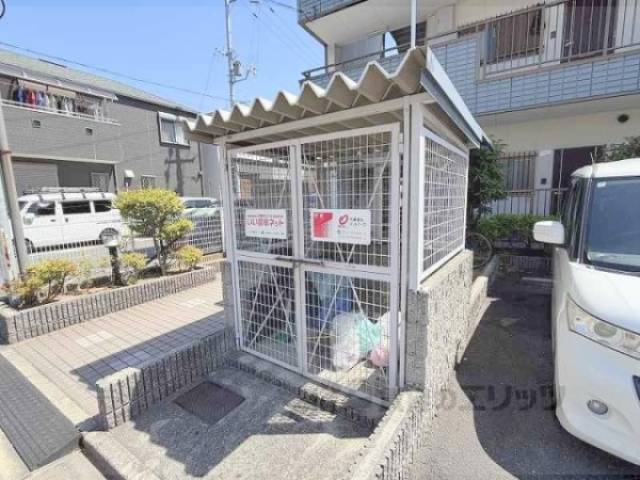 ゴミ置き場