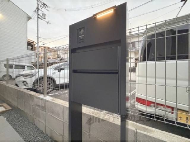 ポスト