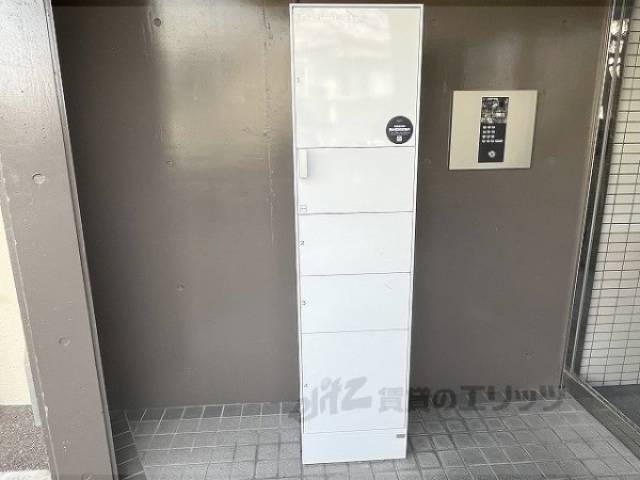 宅配ボックス