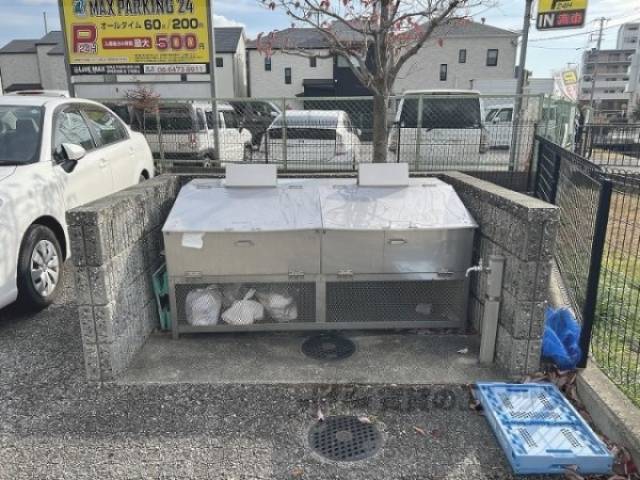ゴミ置き場