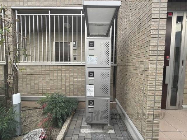 宅配ボックス
