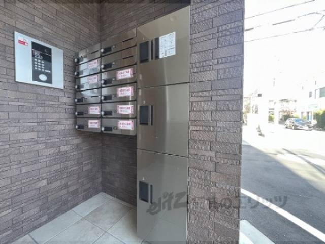 宅配ボックス