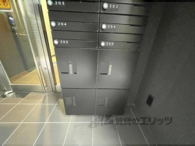宅配ボックス