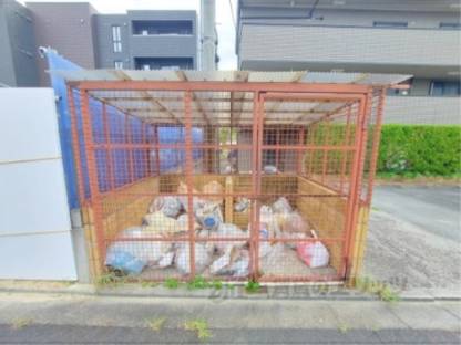 ゴミ置き場