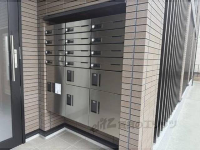 宅配ボックス