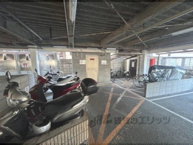駐輪場