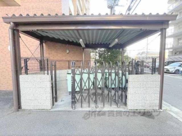 ゴミ置き場
