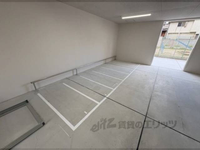 駐輪場　バイク置き場