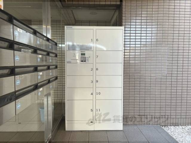 宅配ボックス