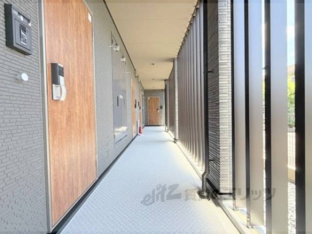 通路　1階通路