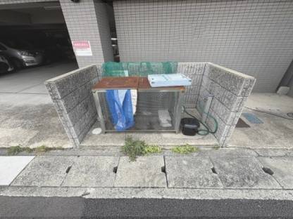 ゴミ置き場