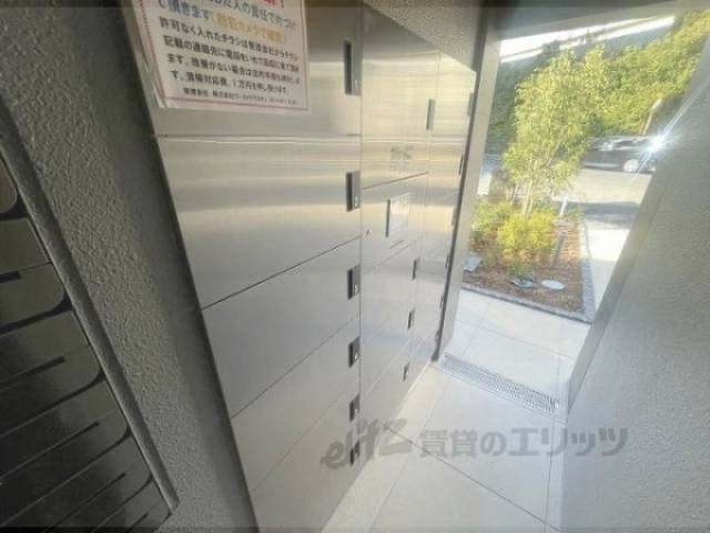 宅配ボックス