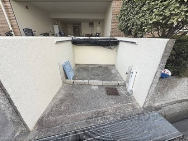 ゴミ置き場
