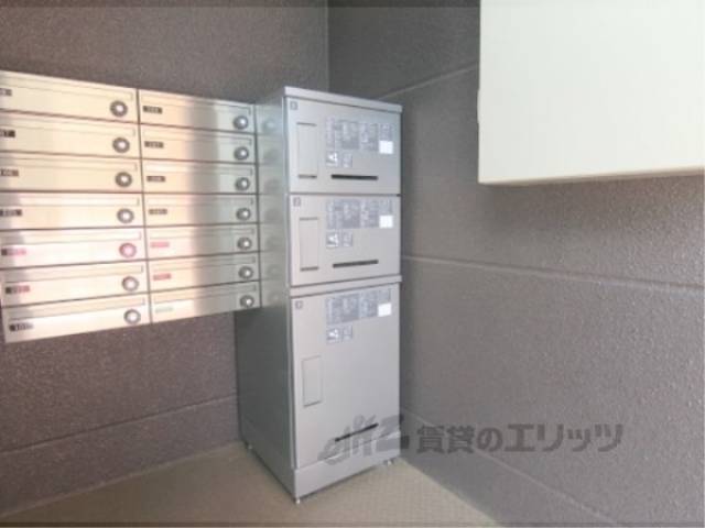 宅配ボックス