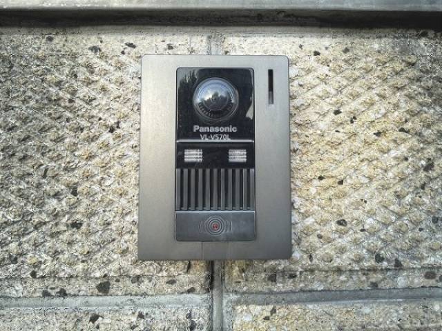 インターホン