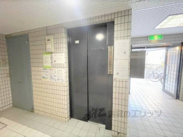 エレベーター