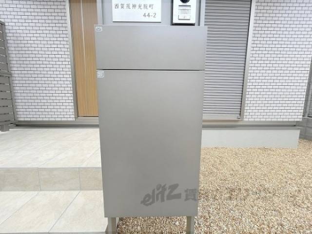 宅配ボックス