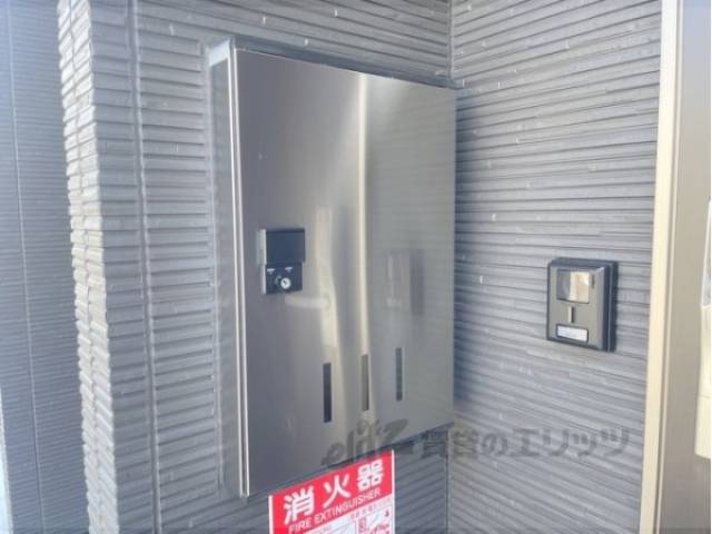 宅配ボックス