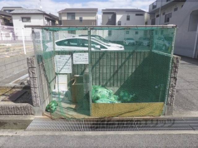 ゴミ置き場