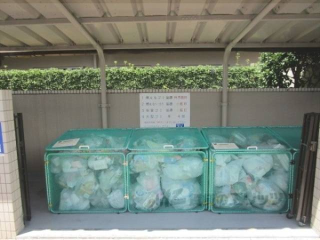 ゴミ置き場
