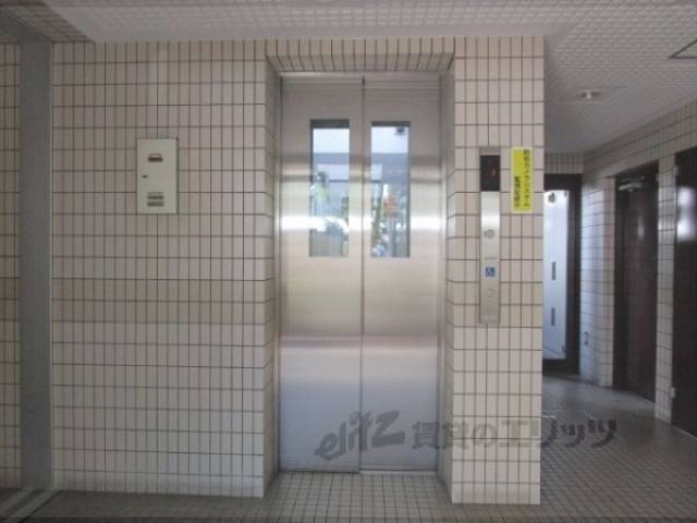 エレベーター