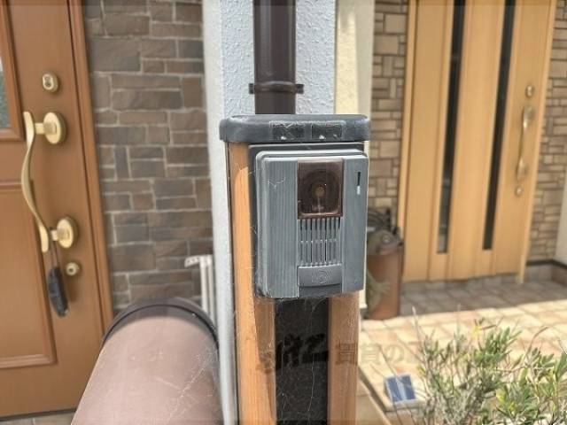 インターホン