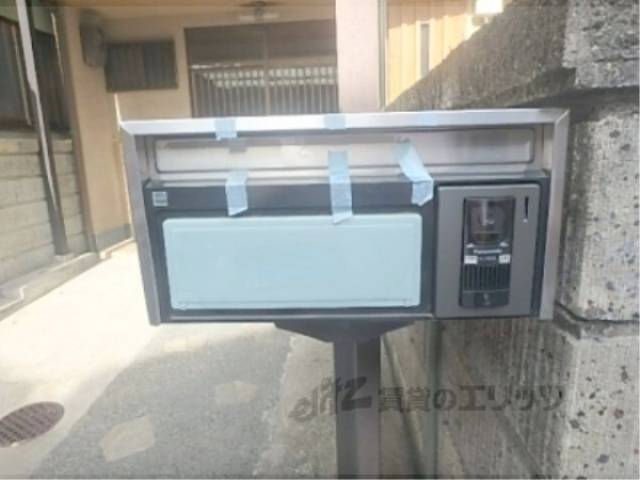 ポスト