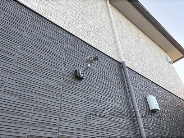監視カメラ