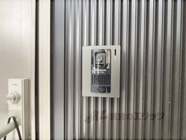インターホン