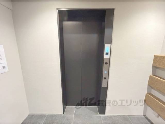 エレベーター