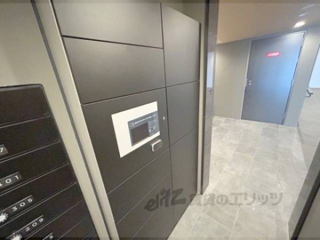 宅配ボックス