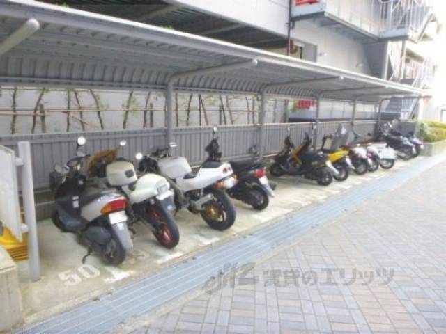 駐輪場