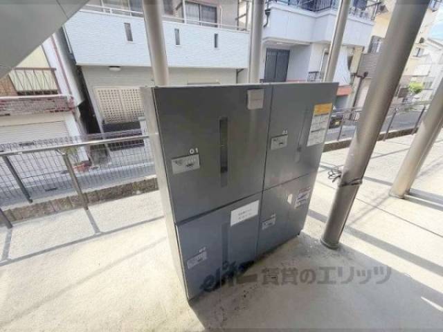 宅配ボックス